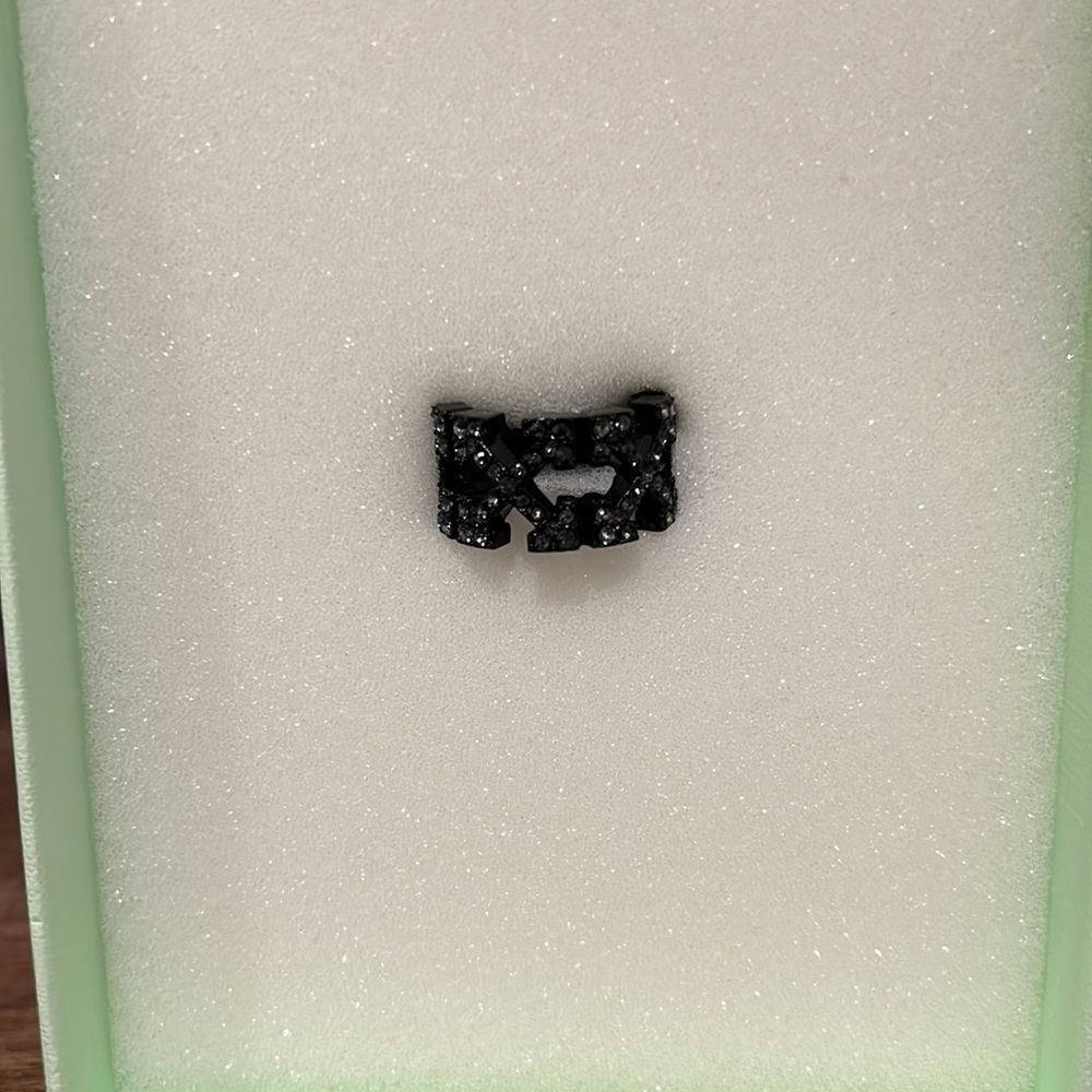 Off-White Multi Arrow Black Crystal Ring size EU 54 US 7.25 - Picture 3 of 6